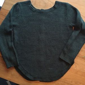 Dark green knit sweater - size small